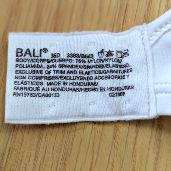 Bali (36D) Classic White Underwire Bra - Picture 9 of 9